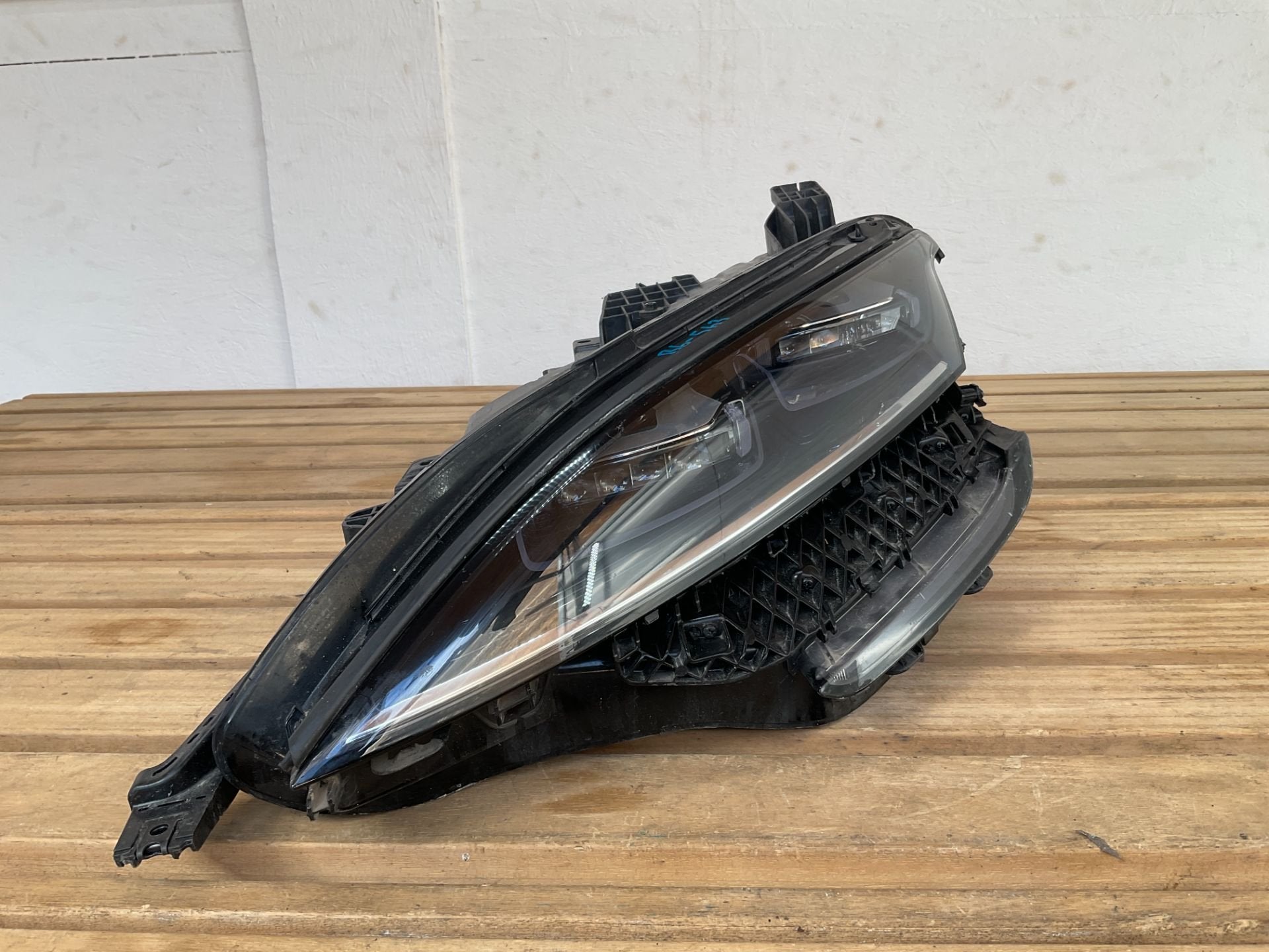 Koplamp BYD Sealion 7 2024 Present RHUKEA4121020B b6-563, Fabrikant BV, Gebruikt, Info@fabrikant.eu, Fabrikantstraat 1
1000 AA  Amsterdam, NL