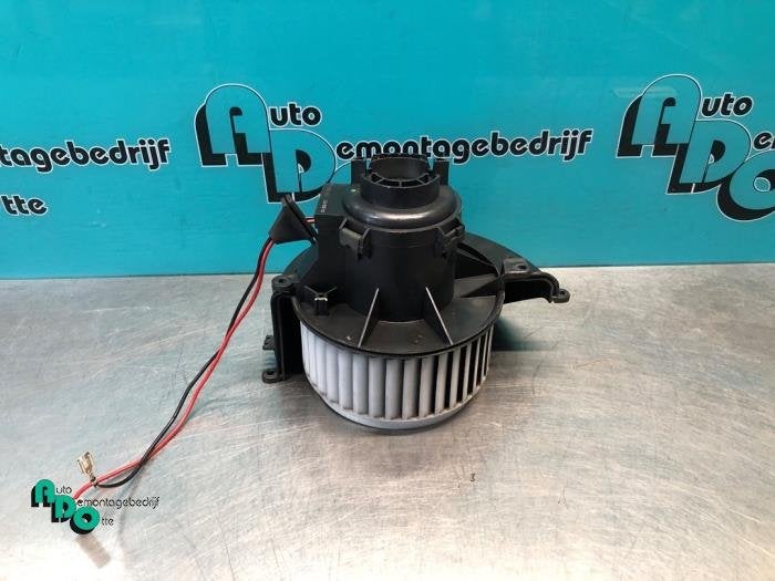 Kachel Ventilatiemotor van een Opel Astra (Astra H 04-), Gebruikt, -, -, Opel