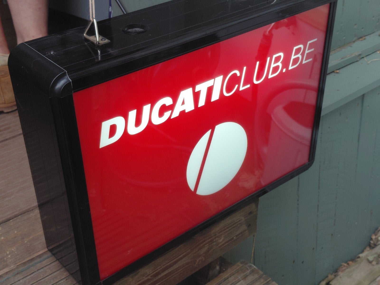 Ducati lichtbak. Van ducaticlub in België prima staat., Verzamelen, Merken en Reclamevoorwerpen, Ophalen