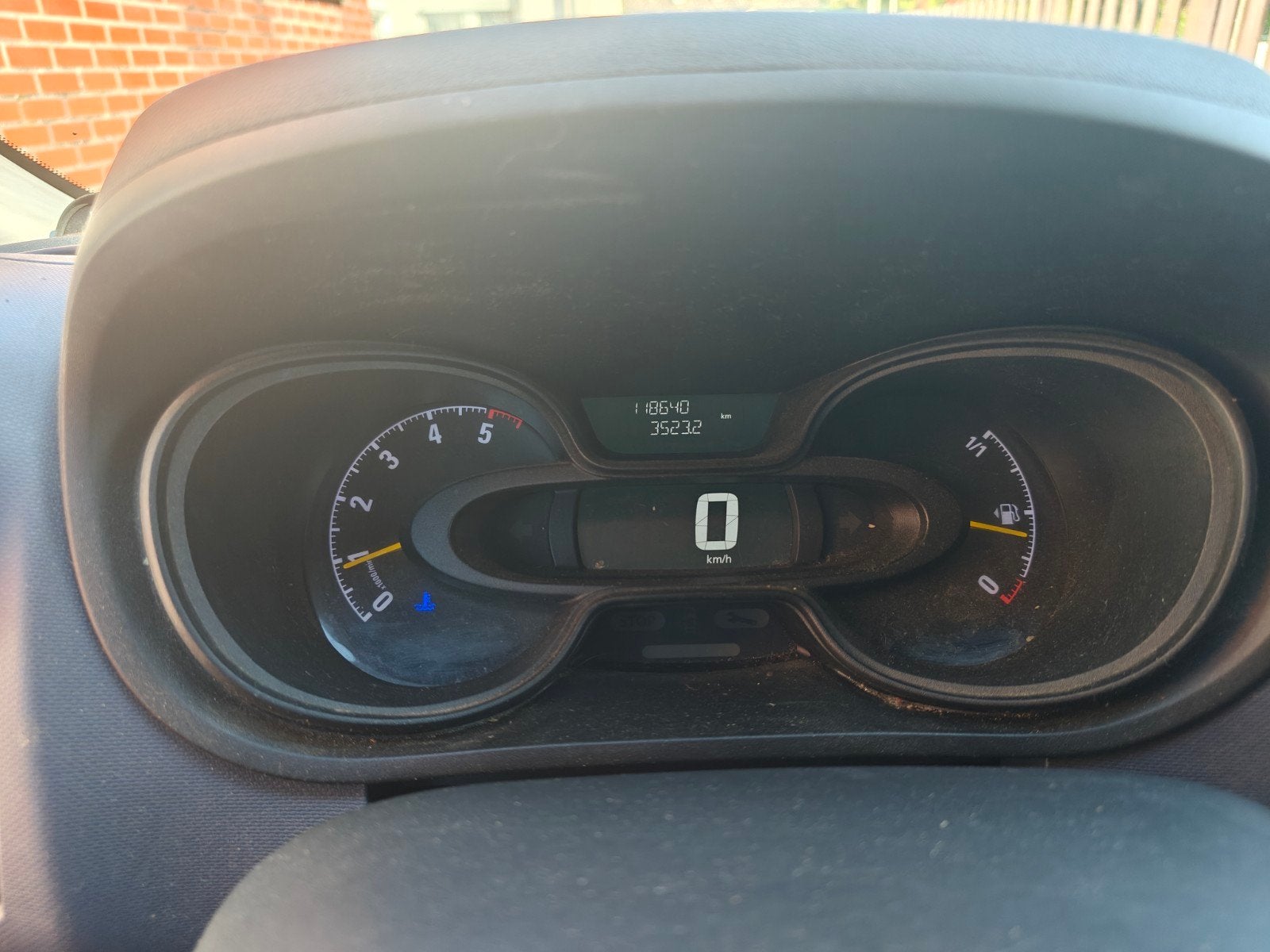 Opel Vivaro van 6/2016, Auto's, Voorwielaandrijving, Euro 5, Vivaro, 1600 cc