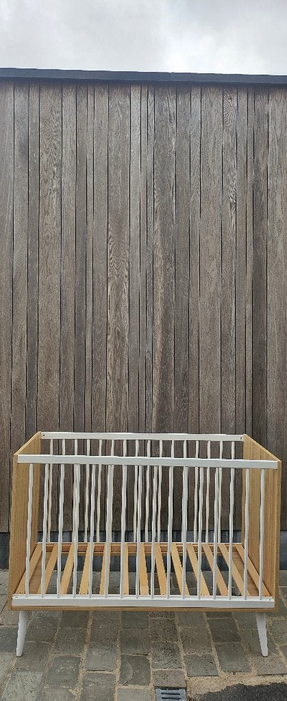 Baby bed merk Faktum plus bijhorende matras aerosleep, Ophalen, 85 tot 100 cm, Gebruikt, Matras