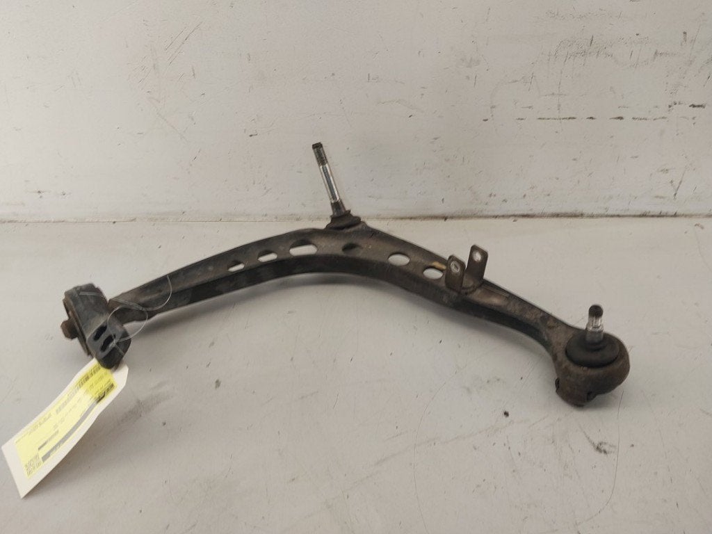 DRAAGARM RECHTS VOOR BMW Z3 Roadster (E36 / 7), Gebruikt, BMW, Petuelring 130
80809  München, DE, Bayerische Motoren Werke AG