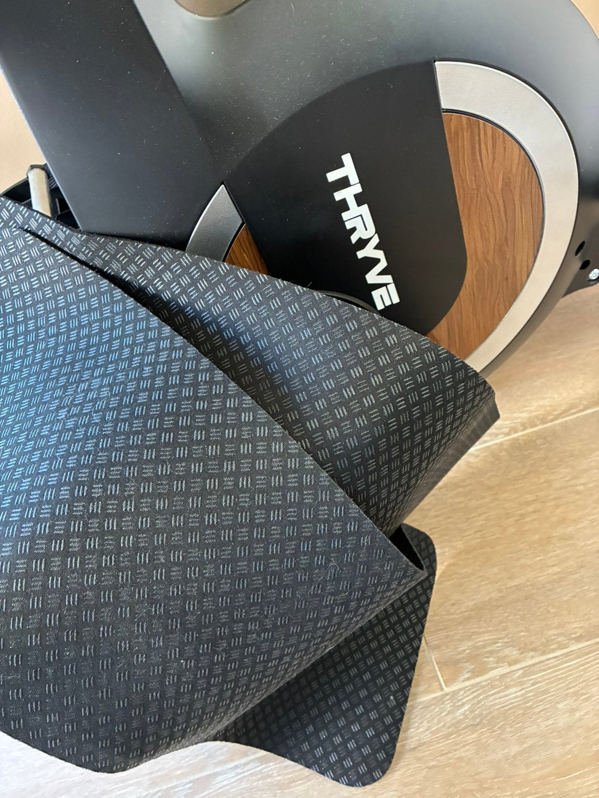 Thryve roeimachine met app, Sport en Fitness, Ophalen, Zo goed als nieuw