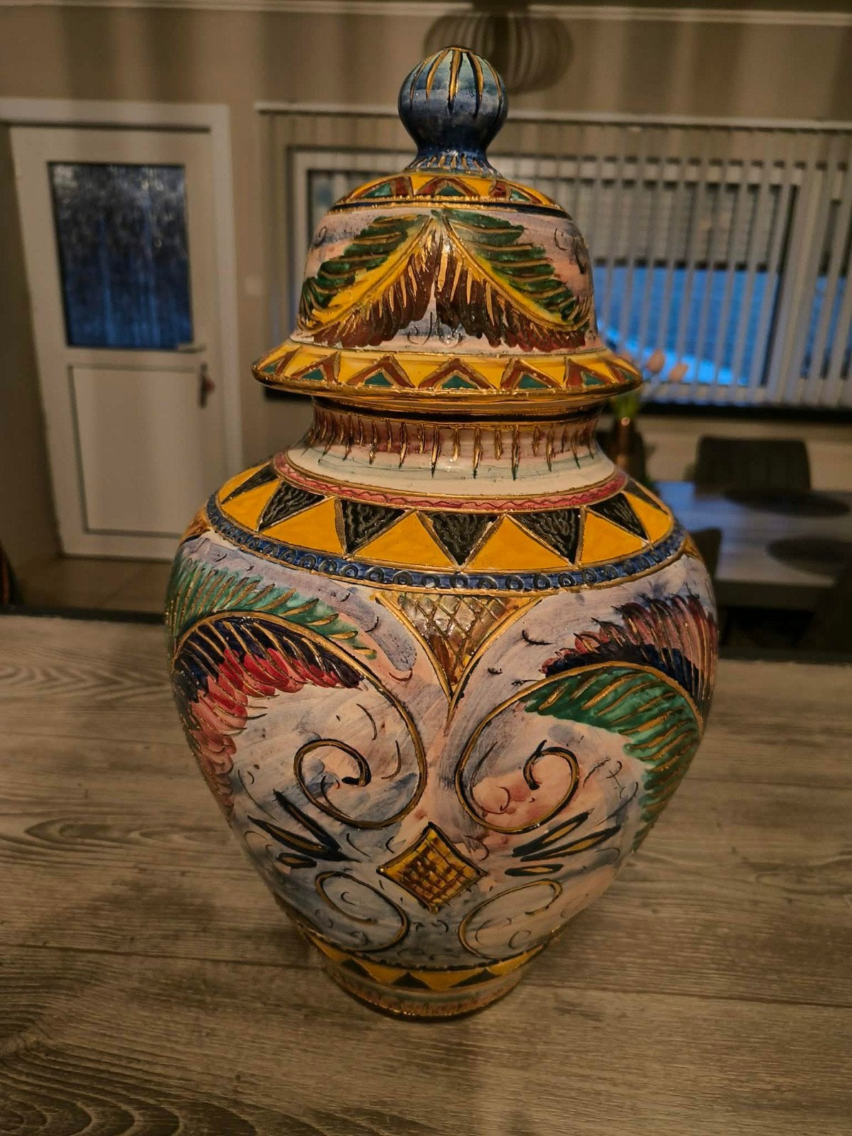 Handgeschilderde grote vaas, Huis en Inrichting, Woonaccessoires | Vazen, Ophalen