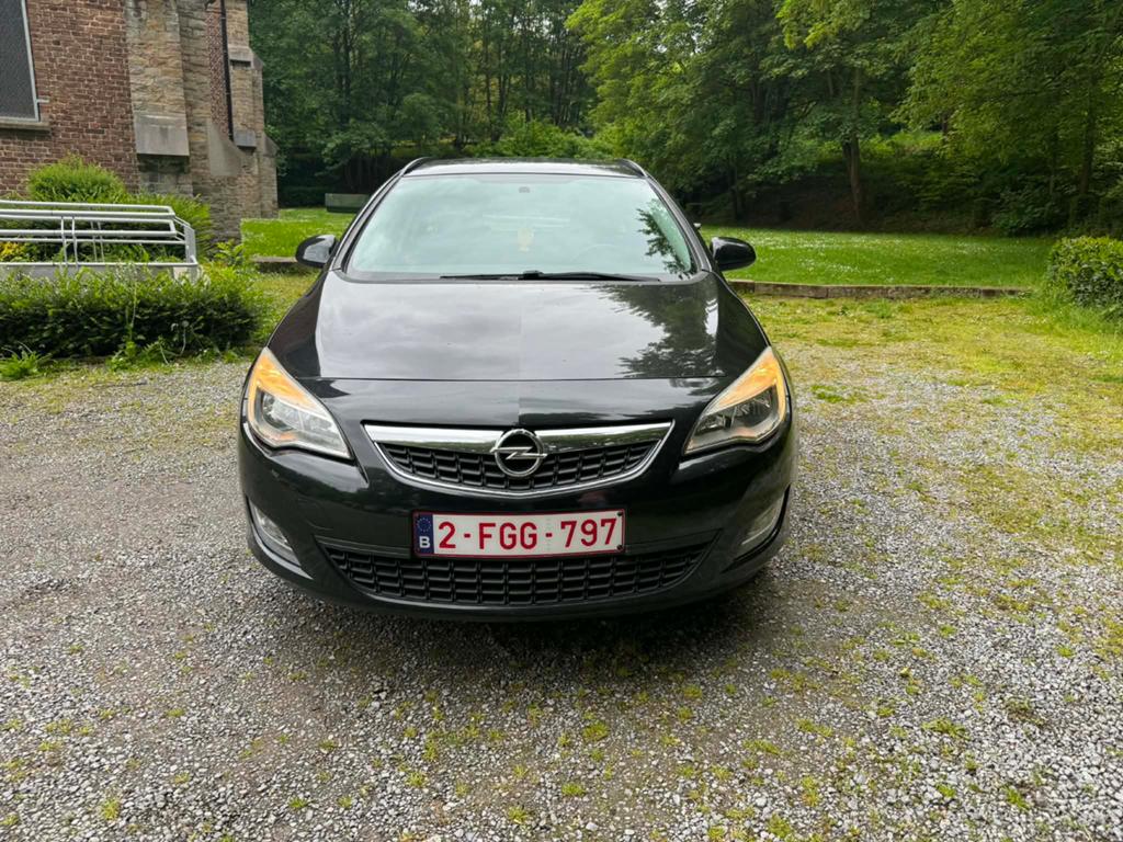 Opel Astra Break 1.7 CDTI 2013, Autos, Opel, Particulier, Astra, ABS, Airbags, Air conditionné, Climatisation automatique, Bluetooth