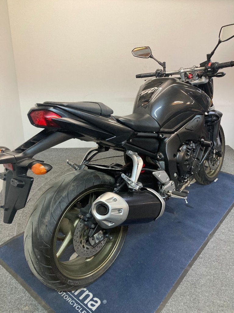 Yamaha FZ 1 MY'11 ref. LS 3360, Occasion, 4 cilinders, Motorrijbewijs A, Bedrijf