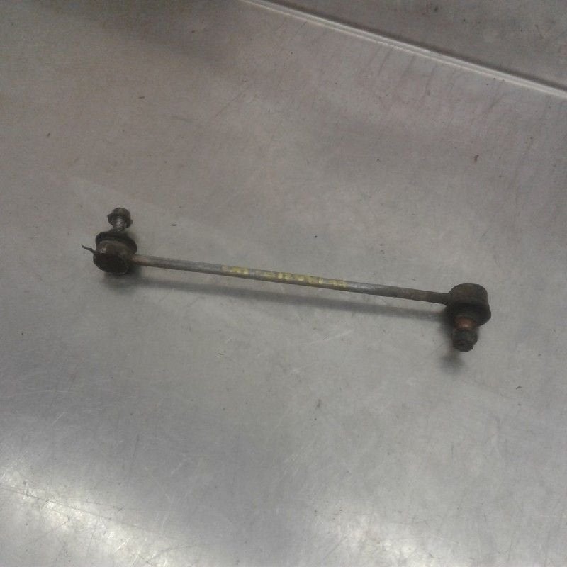 BARRE DE COUPLAGE DE TIGE DE STABILISATEUR Suzuki, Utilisé, Suzuki