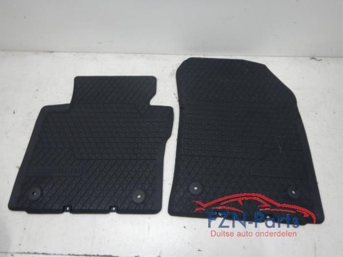VW Caddy 2K Mattenset Rubber Voorzijde, Enlèvement ou Envoi, Utilisé