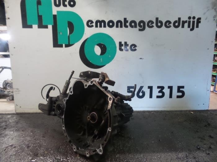 Versnellingsbak van een Hyundai Lantra (Lantra 99-), Gebruikt, -, -, Ophalen of Verzenden
