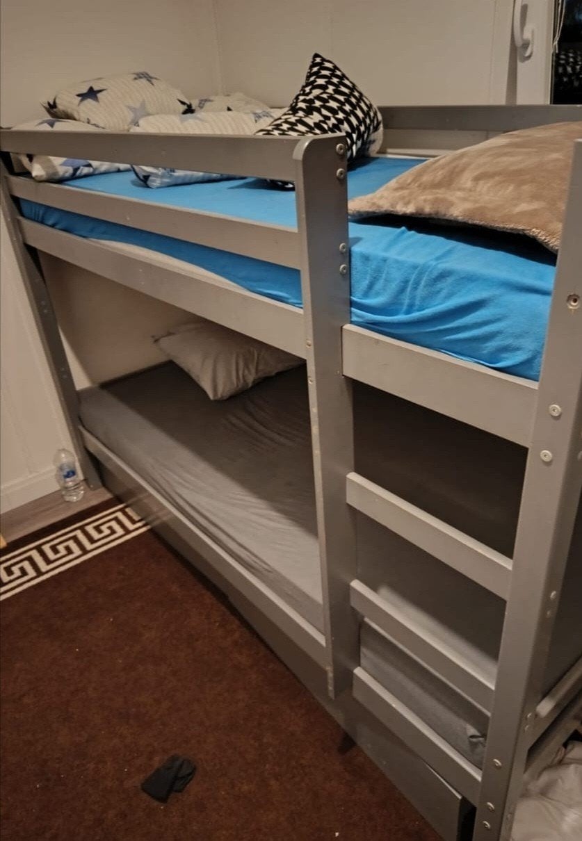 STAPELBED, Ophalen, Stapelbed