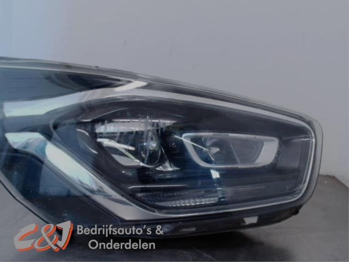 Koplamp rechts van een Ford Tourneo Custom, Gebruikt, -, -, Ophalen of Verzenden