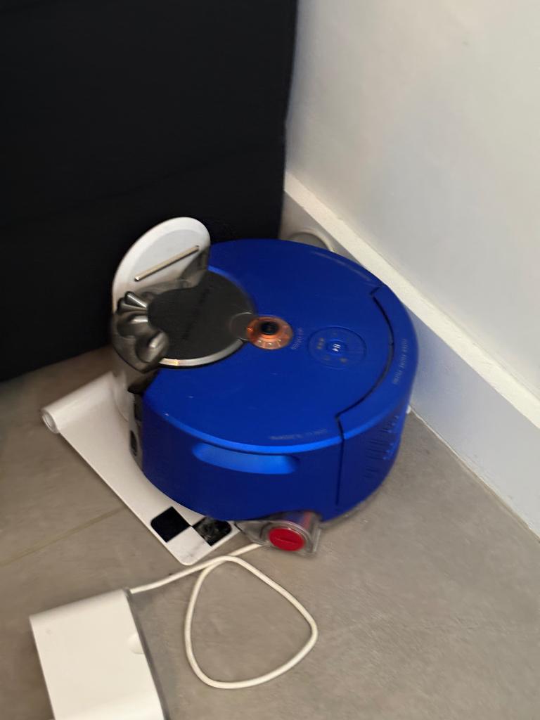 Aspirateur robot Dyson, Electroménager, Réservoir, Contrôlable via application, Comme neuf, Enlèvement