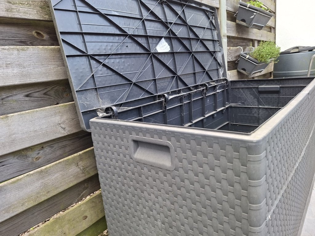Fun Lodge tuintafel met 6 stoelen en toebehoren, Tuin en Terras, Ophalen, Gebruikt, Rechthoekig, Aluminium