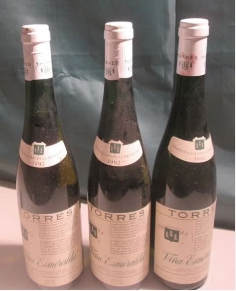 3x Spaanse Wijn - Torres Vina Esmeralda blanco - 1992, Spanje, Ophalen of Verzenden, Vol, Witte wijn