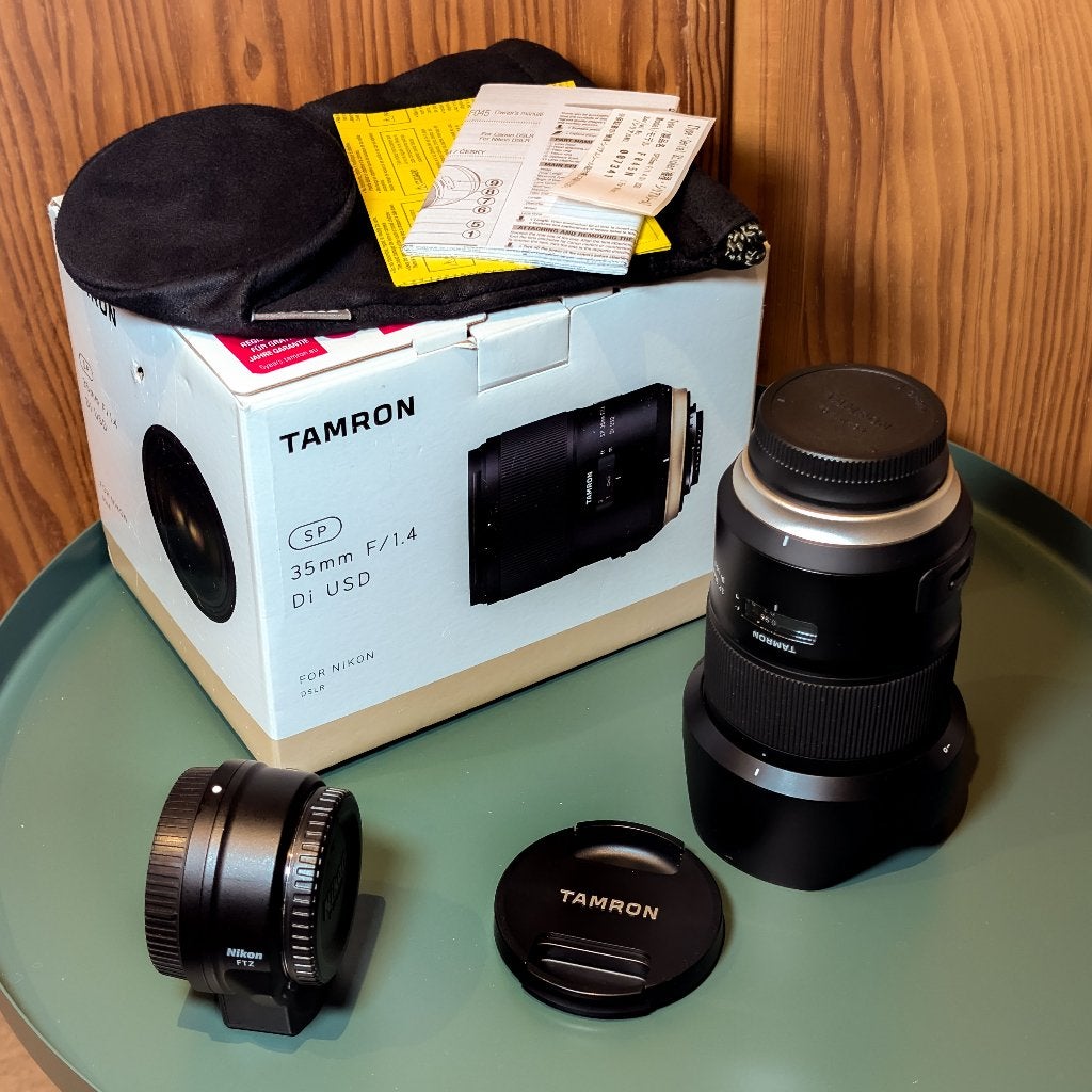 Tamron SP 35mm F/1.4 Di USD - Nikon F, 35 mm, Zo goed als nieuw, Beschermhoes/tas, Groothoeklens