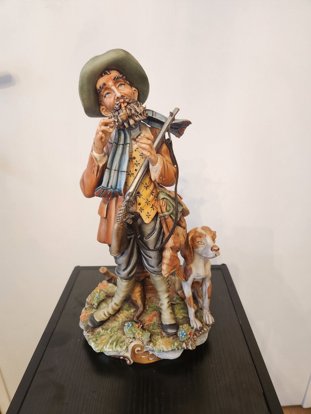 Prachtig Capodimonte Beeld "De Jager" – Gesigneerd Cortese –, Enlèvement