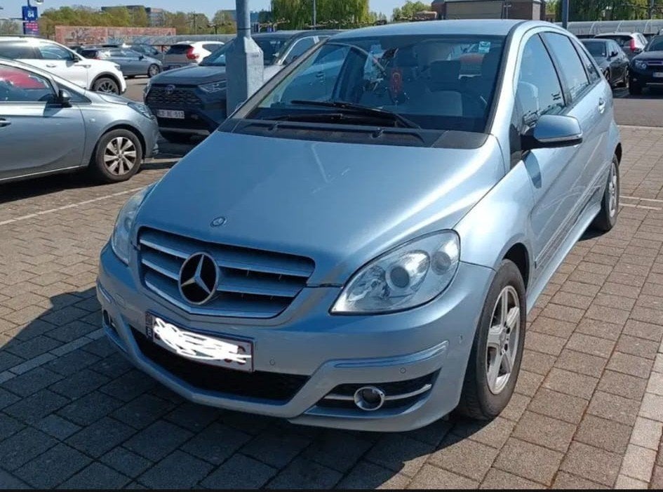 TE KOOP B170 BENZINE, Auto's, Mercedes-Benz, Automaat, Parkeersensor, Beige, 4 cilinders