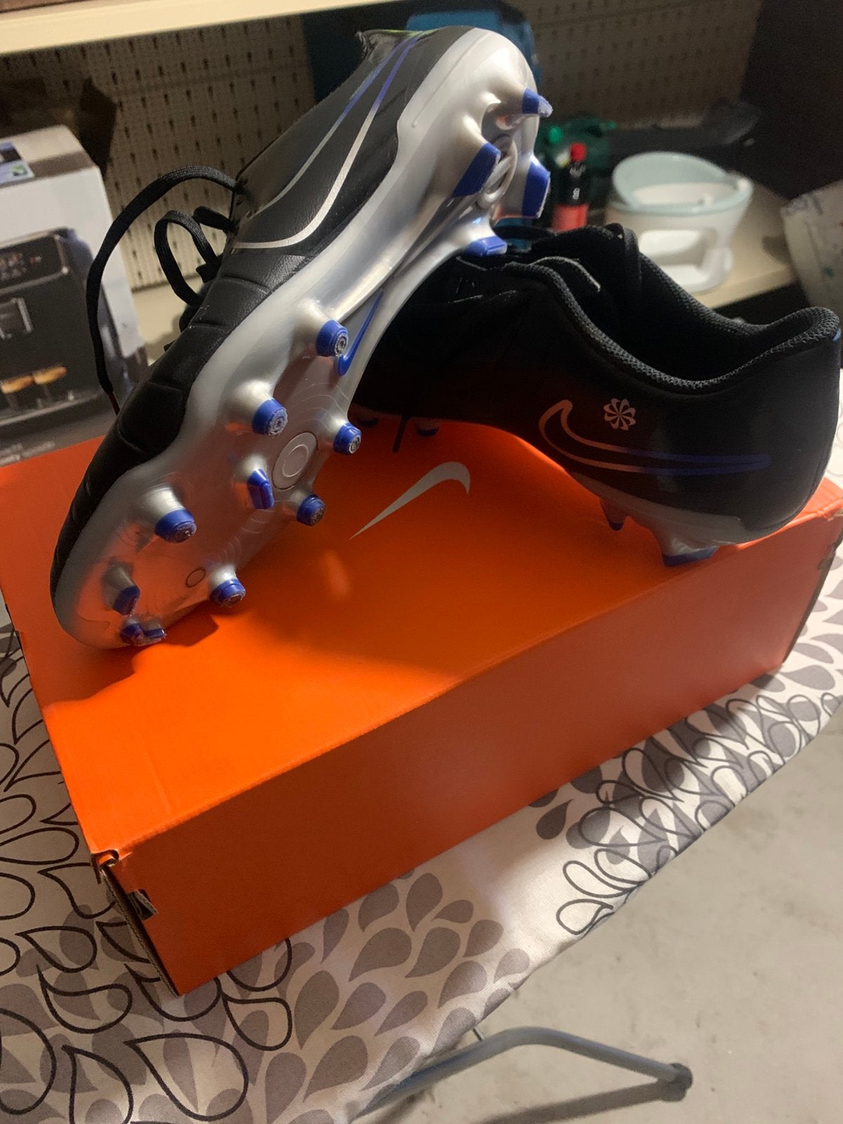 Chaussure de football Nike, Sports & Fitness, Neuf, Enlèvement, Taille L, Chaussures