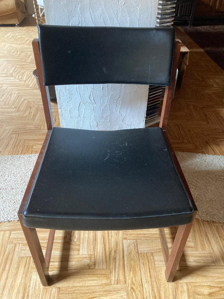 Drie 70-ties stoelen, Gebruikt, Drie, Zwart, Ophalen