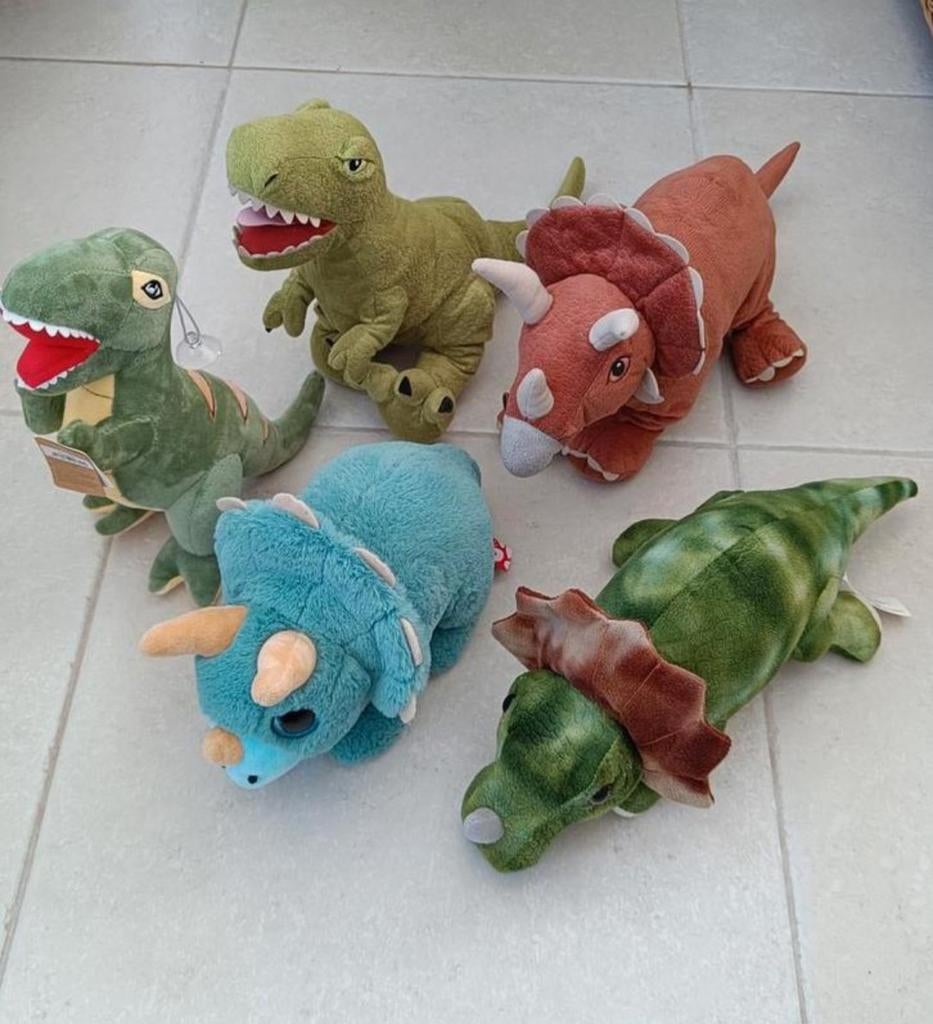 Dino knuffels (ikea en gosh)in goede staat, Enlèvement ou Envoi