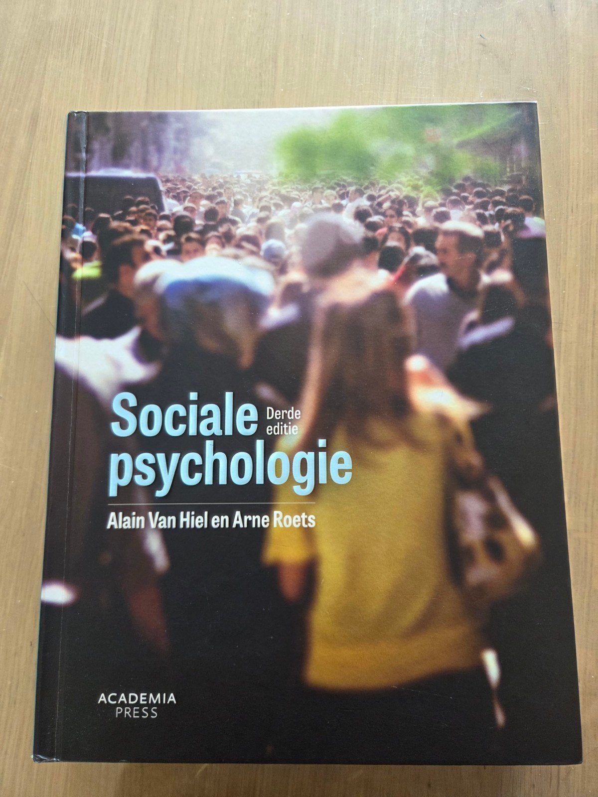 Boek Waarheid, Weten en Wetenschap + Sociale psychologie, Livres, Enlèvement, Comme neuf