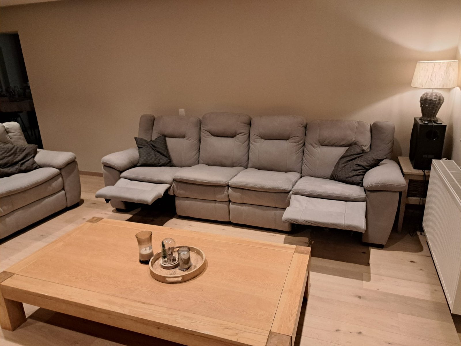 Salon, Enlèvement, Comme neuf