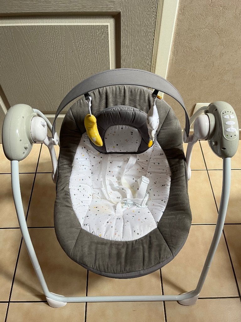 Babywipper, Kinderen en Baby's, Wipstoeltjes, Ophalen, Zo goed als nieuw, Schommelstoel, Met gordel(s) of riempje(s)
