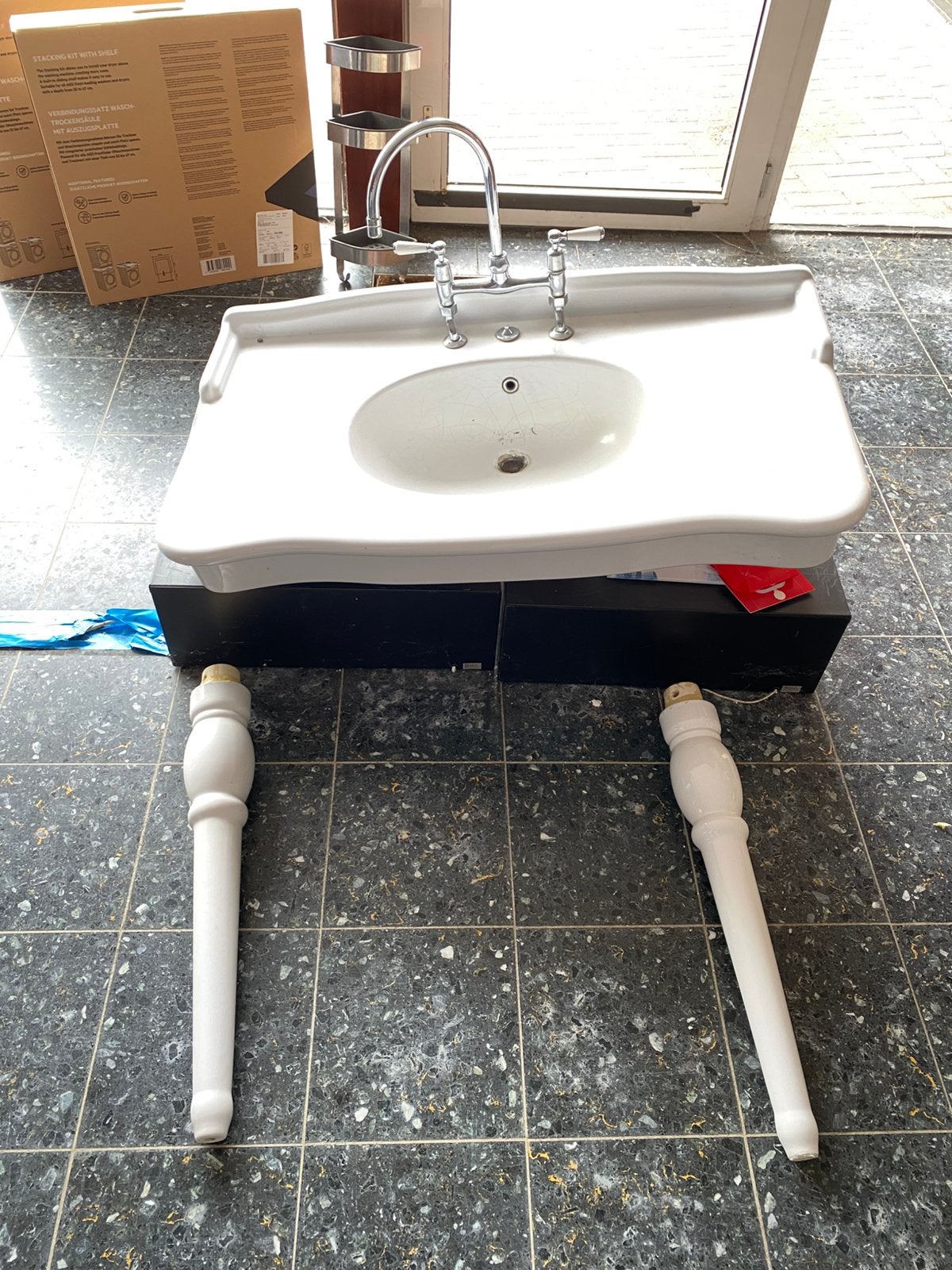 Lavabo / wastafel, Doe-het-zelf en Bouw, Sanitair, Ophalen, Gebruikt, Wastafel