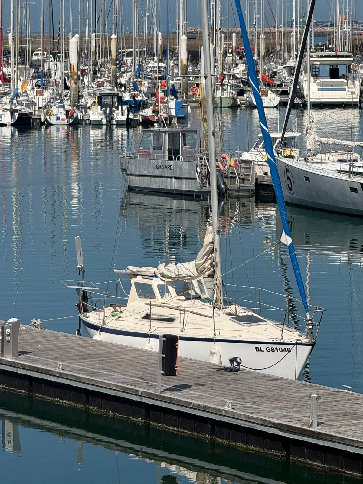 Beneteau First 27, Sports nautiques & Bateaux, Voiliers à cabine & Voiliers, Comme neuf, Beneteau, Enlèvement