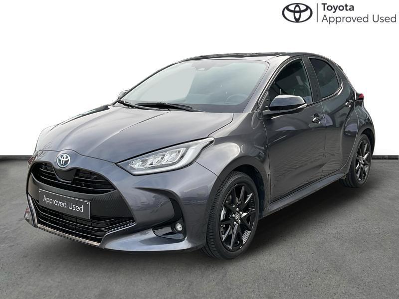 Toyota Yaris Style + JBL, Auto's, Automaat, 1490 cc, 5 deurs, Hybride Elektrisch/Benzine