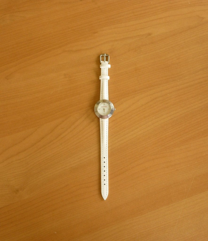 Zilverkleurig horloge met wit lederen horlogeband, Ophalen of Verzenden, Wit