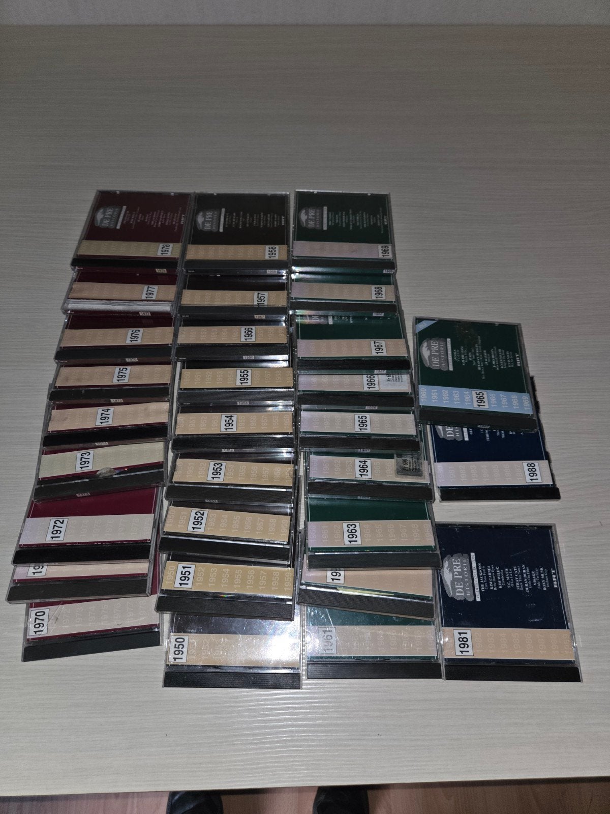 31 cd's De Prehistorie deel 1, Cd's en Dvd's, Ophalen, Gebruikt, Overige genres