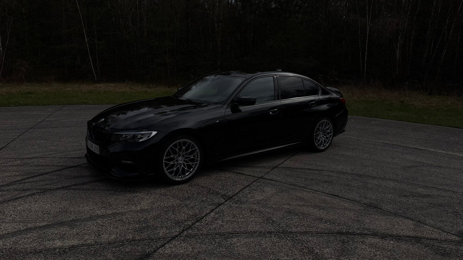 Bmw 320i, Autos, Cuir et Alcantara, Euro 6, Noir, 5 portes