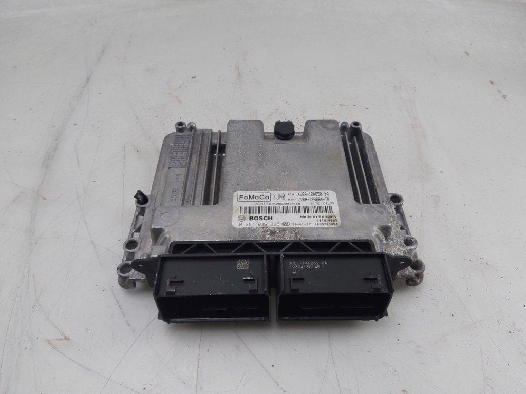 COMPUTER MOTOR Ford Transit Connect (PJ2) (01-2013/-), Robert Bosch AG, Gebruikt, Ford, Robert-Bosch-Allee 1
74232  Abstatt, DE