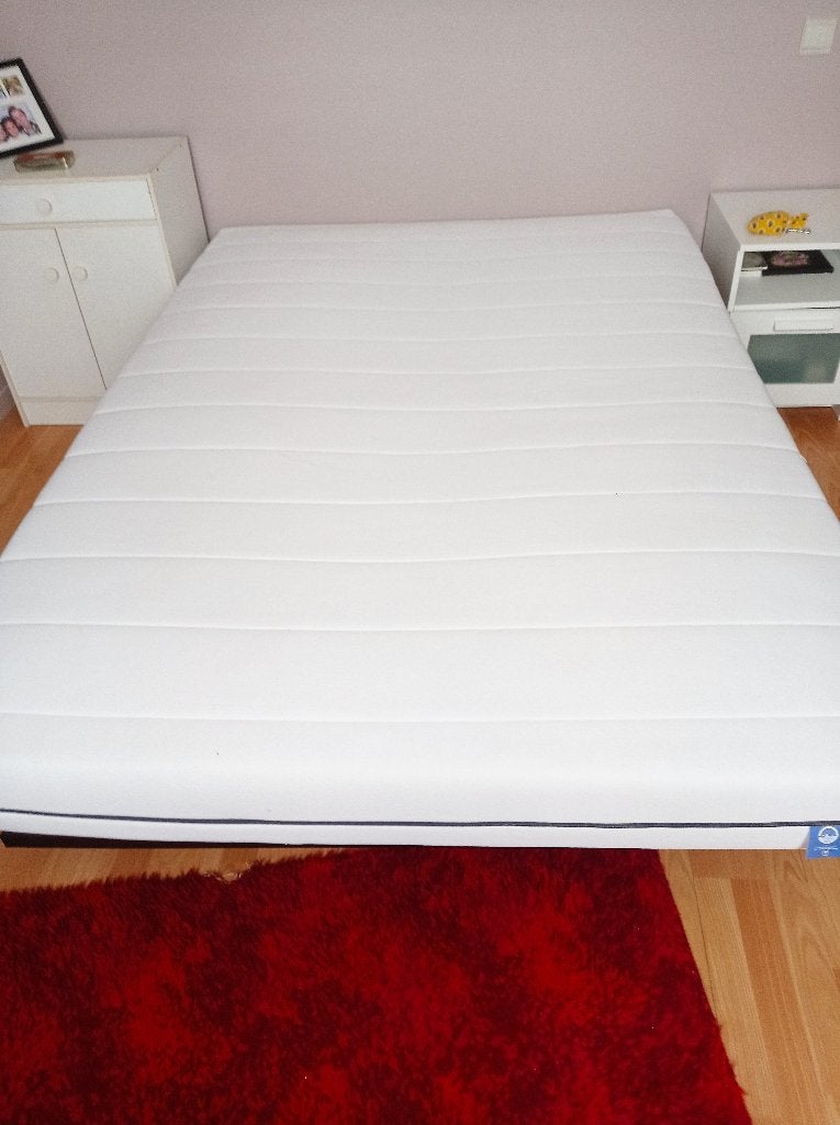 LIT AVEC MATELAS 140X200, Maison & Meubles, Chambre à coucher | Lits, Enlèvement, Comme neuf, 200 cm, 140 cm