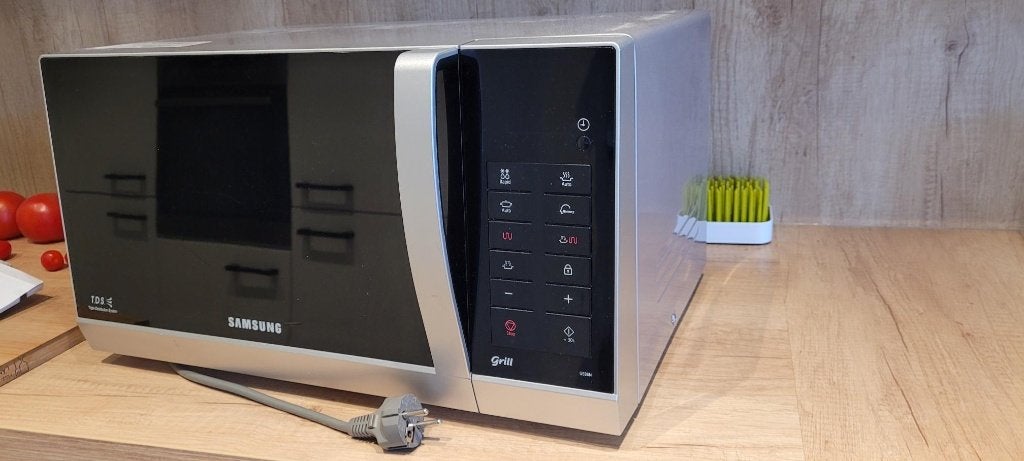 Magnetronoven met Grill Samsung, Gril, Enlèvement, Utilisé, 45 à 60 cm