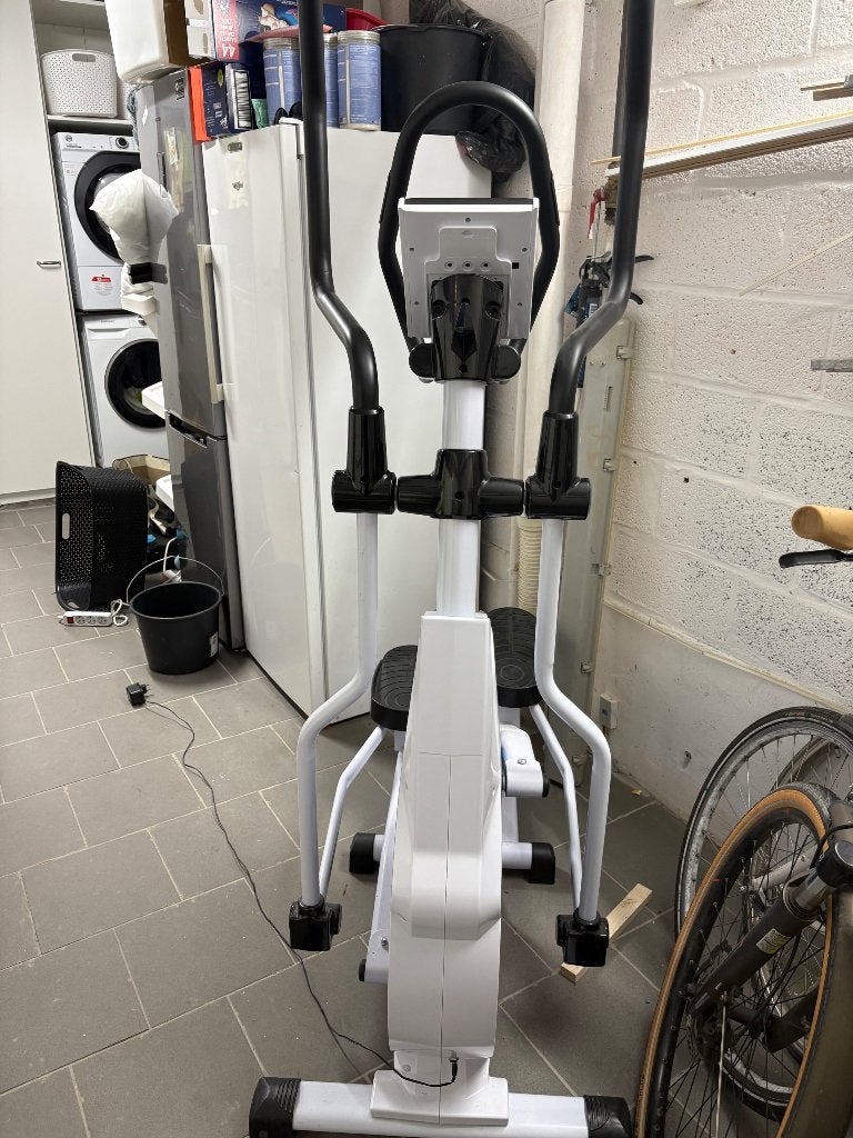 Crosstrainer focus fitness fox 4, Sports & Fitness, Appareils de fitness, Enlèvement, Comme neuf, Vélo elliptique