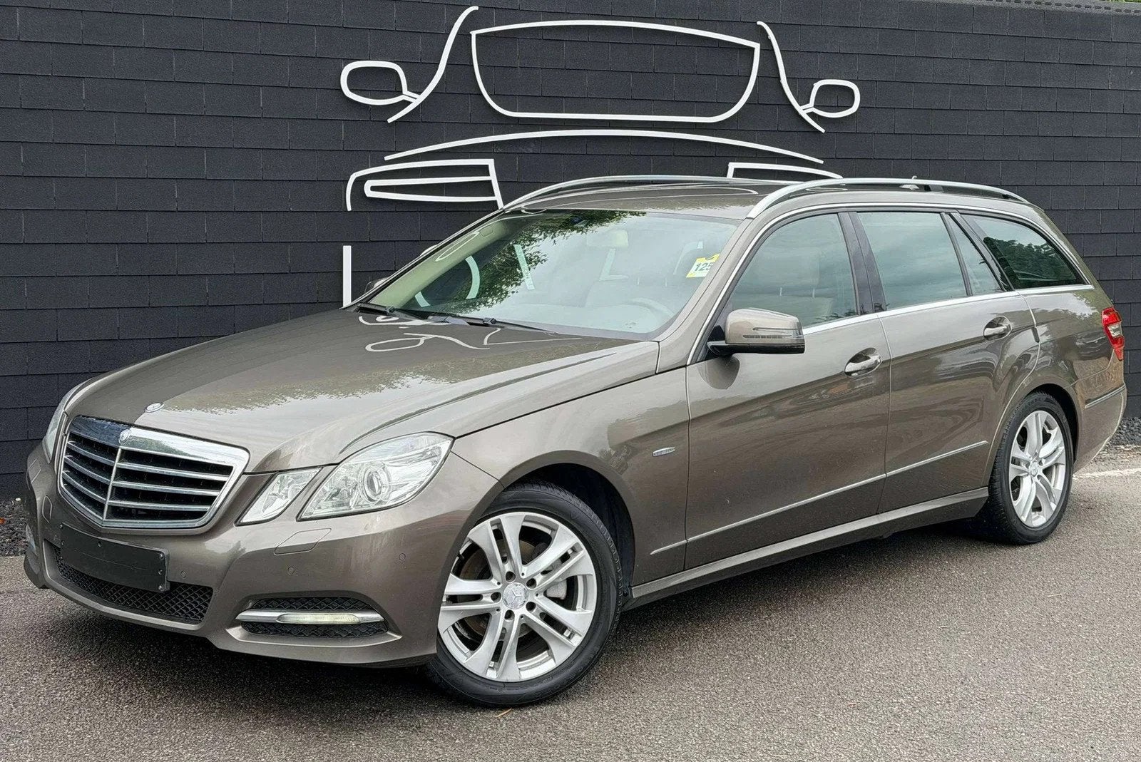 Mercedes-Benz E-Class 200 CDI+NAVI+CUIR+JANTES+EURO 5, Autos, Euro 5, Achat, Entreprise, Boîte manuelle