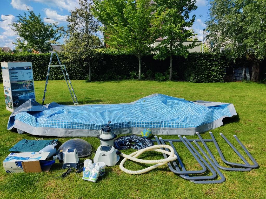 Intex Ultra XTR Frame zwembad 549 x 274, Tuin en Terras, Gebruikt, 200 tot 300 cm, Rechthoekig, Ophalen