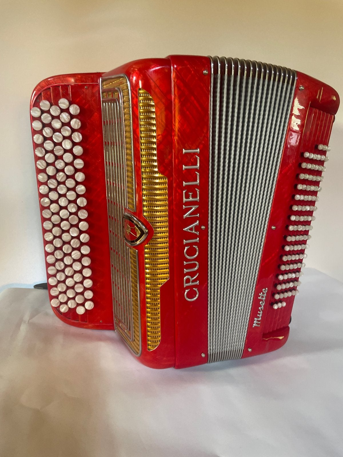 Accordeon Cruccianelli Musette, Muziek en Instrumenten, Accordeons, Zo goed als nieuw, Knopaccordeon, Ophalen of Verzenden
