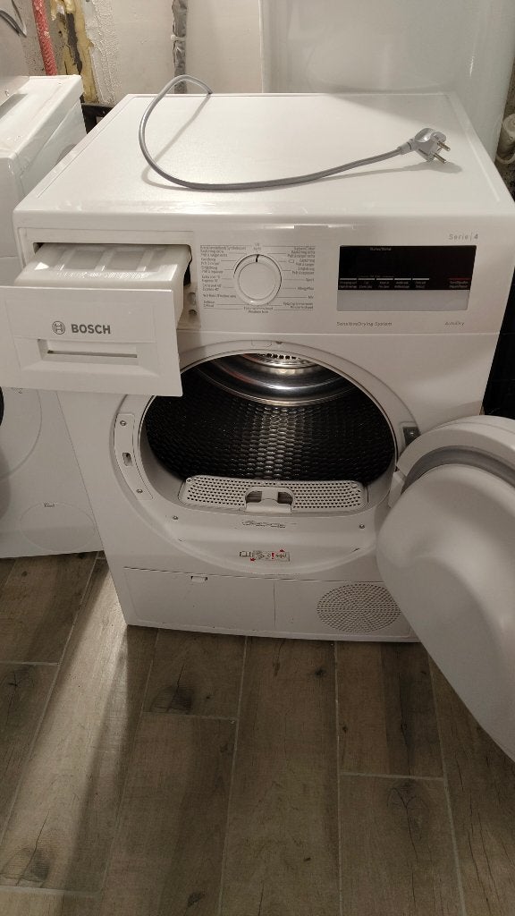 Sèche-linge Bosch Série 4 (WTN83271FG) – 7 kg, 6 à 8 kg, Programme laine, Chargeur frontal, Enlèvement