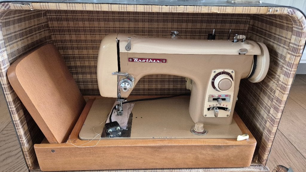 Naaimachine vintage jaren zestig, Ophalen, Gebruikt, Naaimachine, Brother