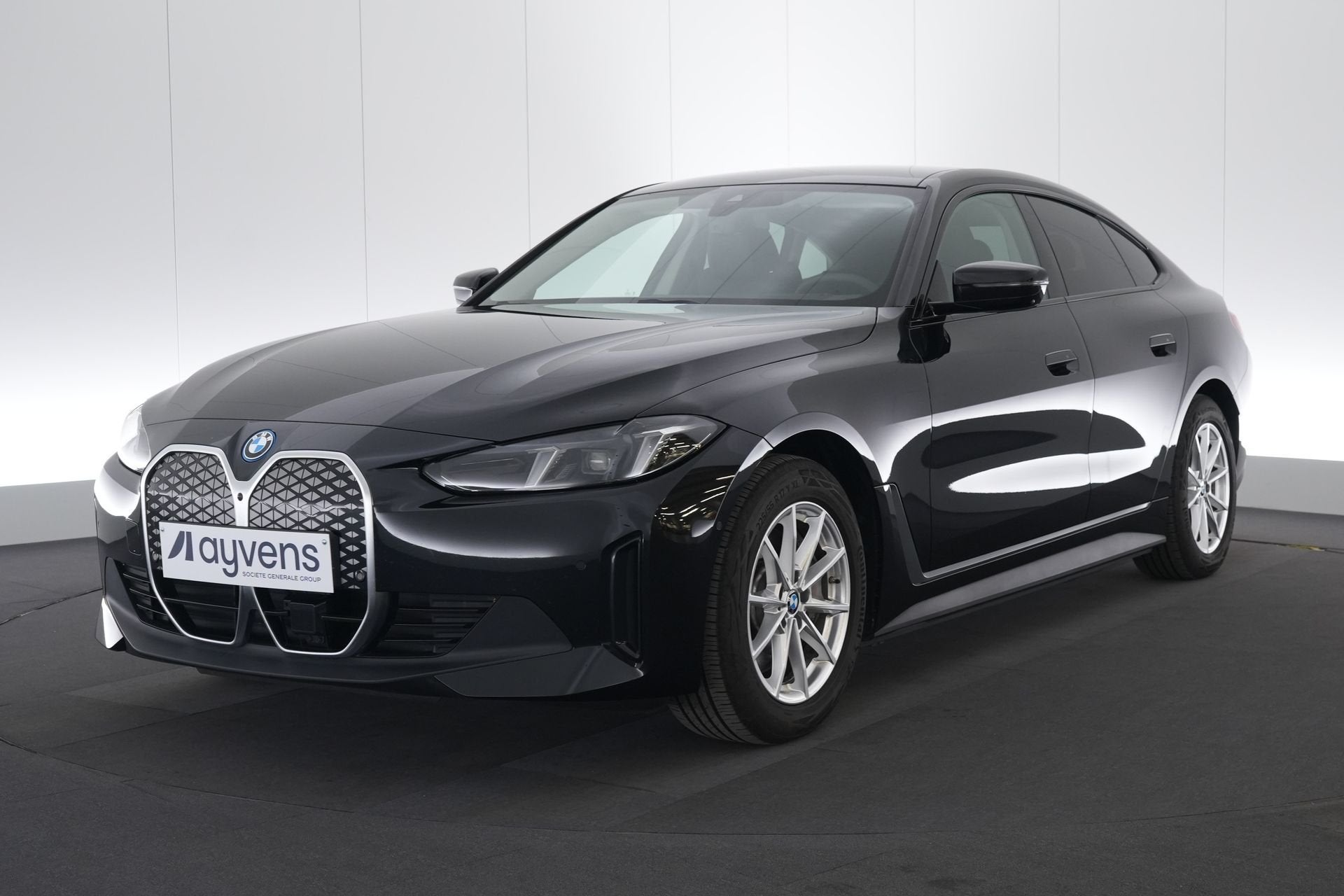(2GKB909) BMW I4, Auto's, Achterwielaandrijving, Gebruikt, https://public.car-pass.be/vhr/f5373047-d72d-484e-aab0-e23044d58980