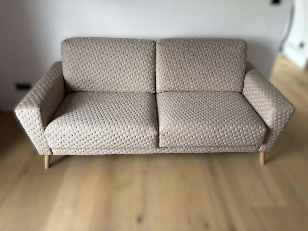 Sofa kave home, 75 à 100 cm, Comme neuf, Enlèvement, Deux personnes