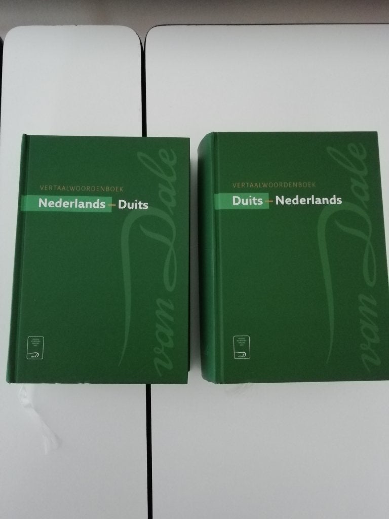 vertaalwoordenboek Van Dale, Livres, Dictionnaires, Van Dale, Comme neuf, Enlèvement, Van Dale