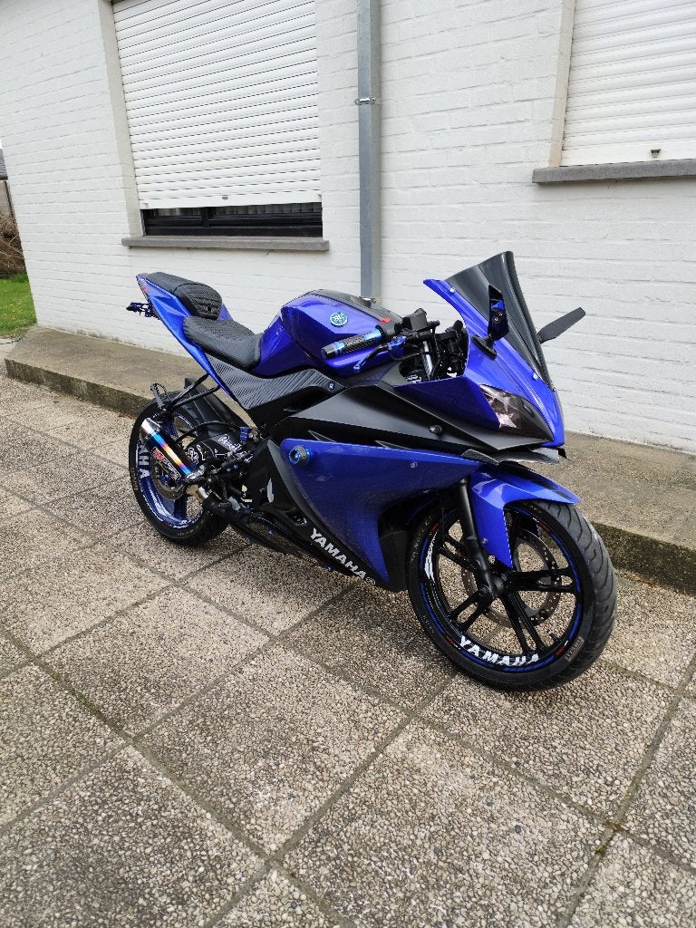 YAMAHA YZF R125, Motos, Motos | Yamaha, Particulier, Sport, jusqu'à 11 kW, 1 cylindre, Permis Moto A1 minimum, Éclairage LED, Échappement sport