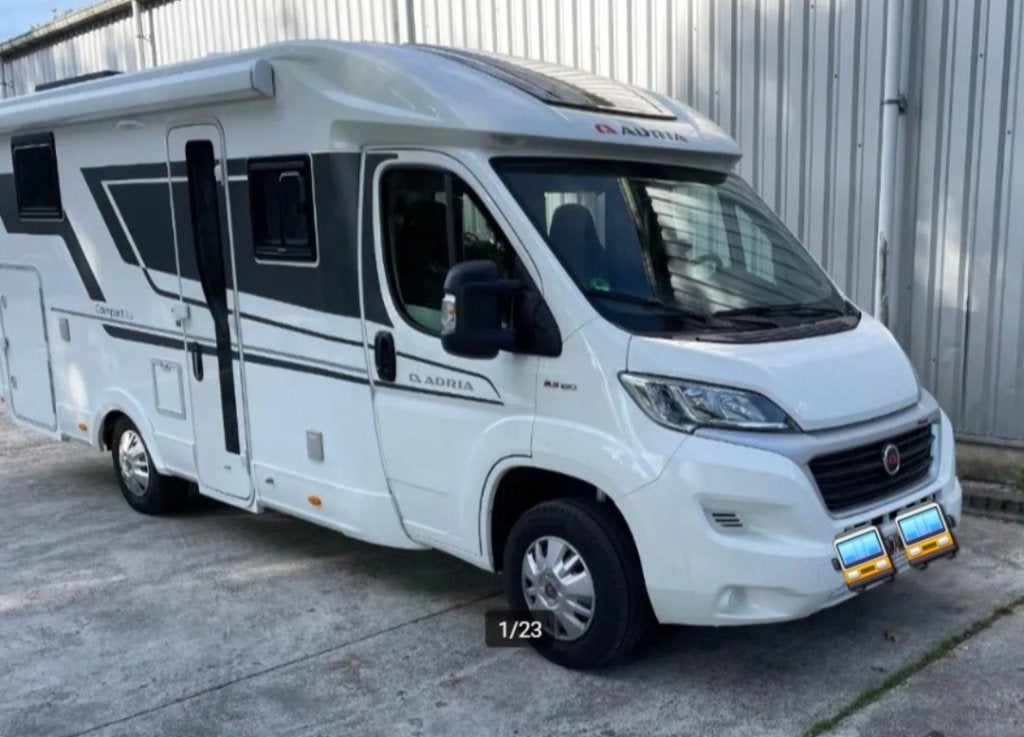 Adria compact DL, mobil-home, camping-car, Adria, Siège de train, Jusqu'à 4, 6 à 7 mètres, Fiat