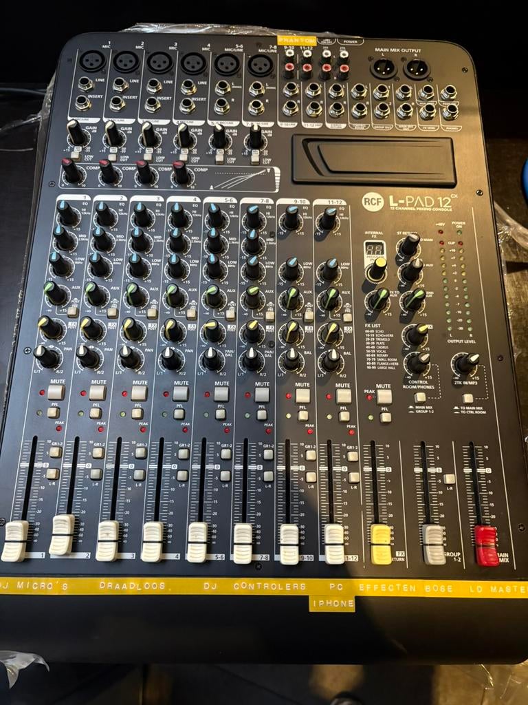 Rcf L pad 12, Musique & Instruments, Enlèvement, Comme neuf