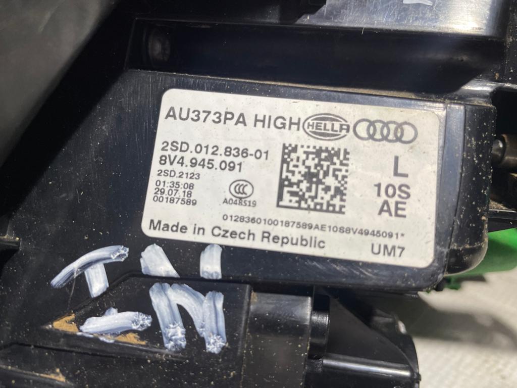 Feux arriere gauche INNONDE AUDI A3 8V4945091, Audi, Enlèvement, Utilisé
