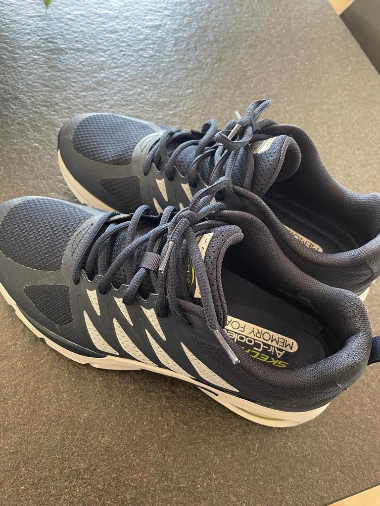 Sketchers Air Cooled Memory Foam, Enlèvement
